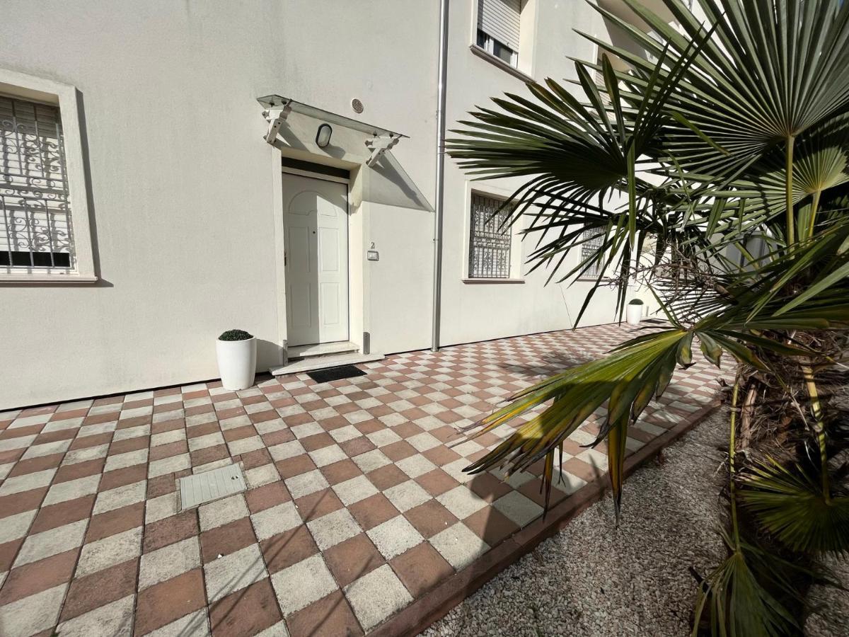 Villa Liliana Cervia Eksteriør billede